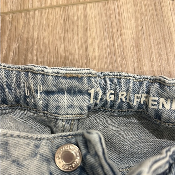 GAP Kids Blue Distressed Jeans - Picture 6 of 7
